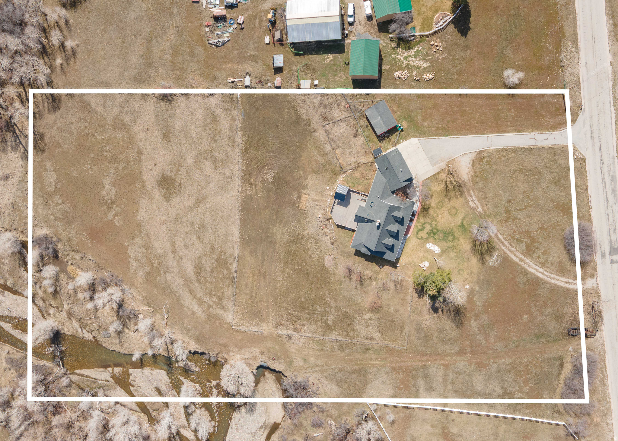 H & S WOLF CREEK EST - Residential