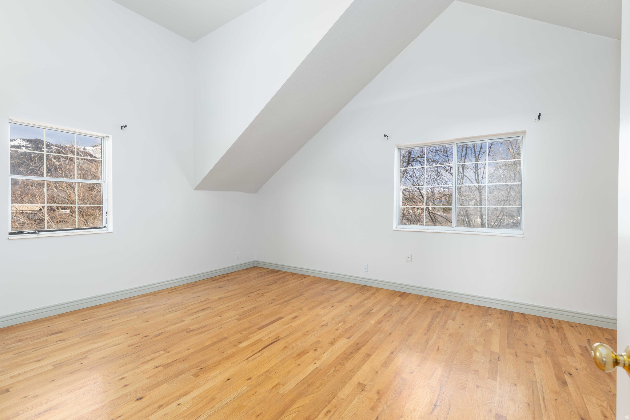 H & S WOLF CREEK EST - Residential