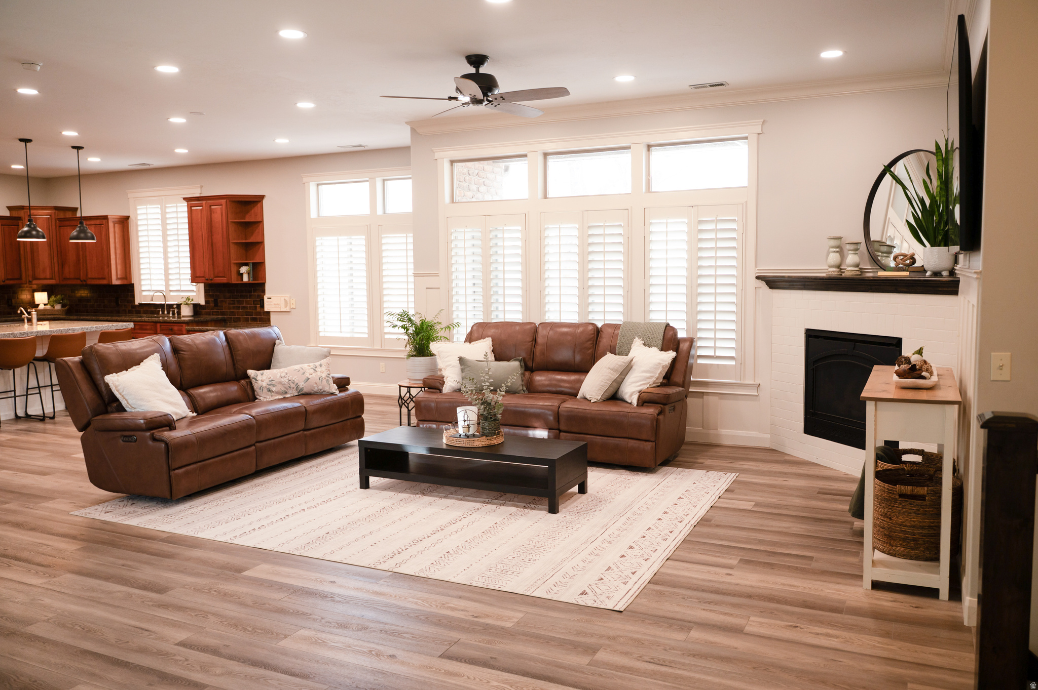 BAER CREEK HOLLOW - Residential