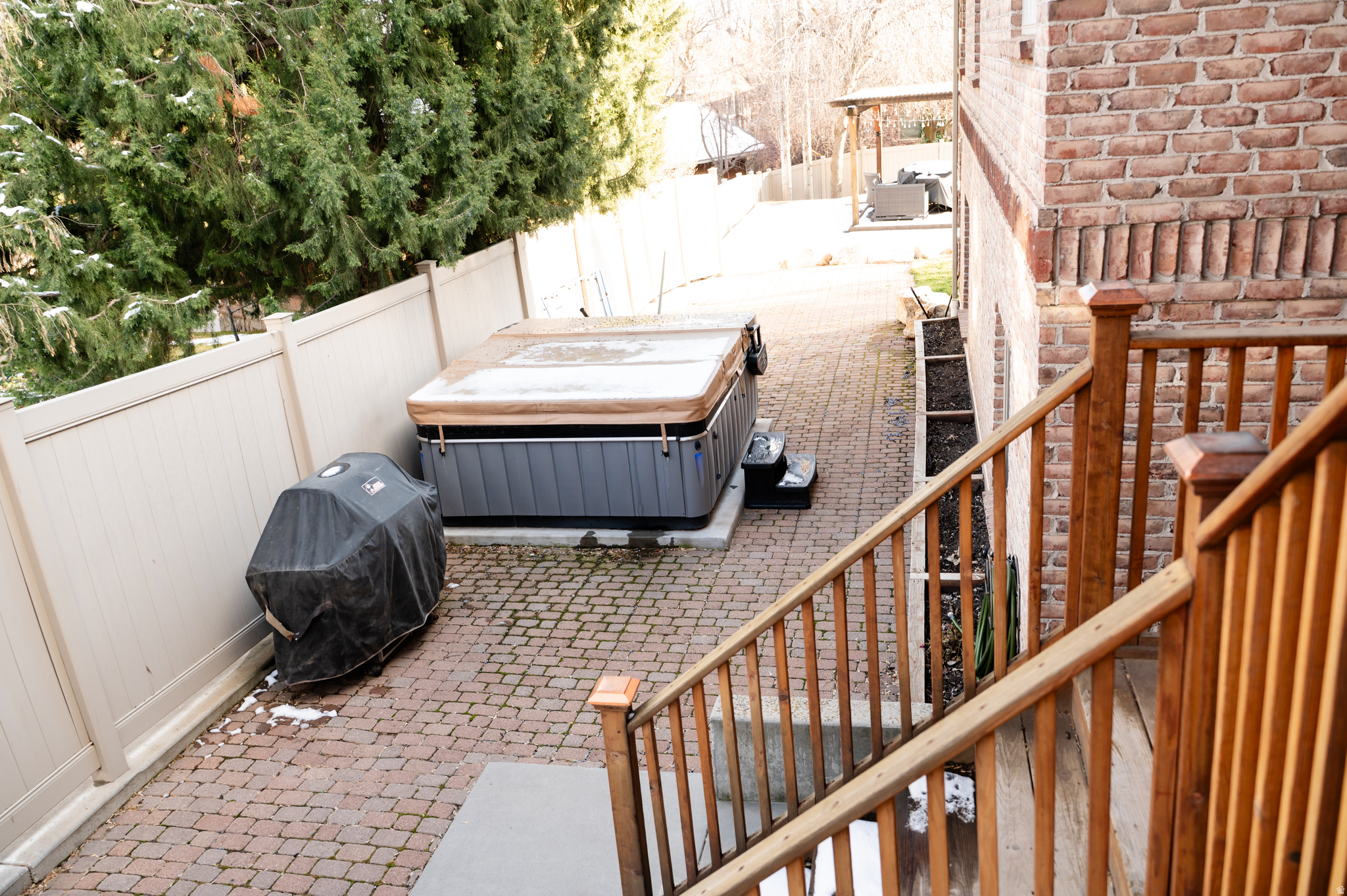 BAER CREEK HOLLOW - Residential