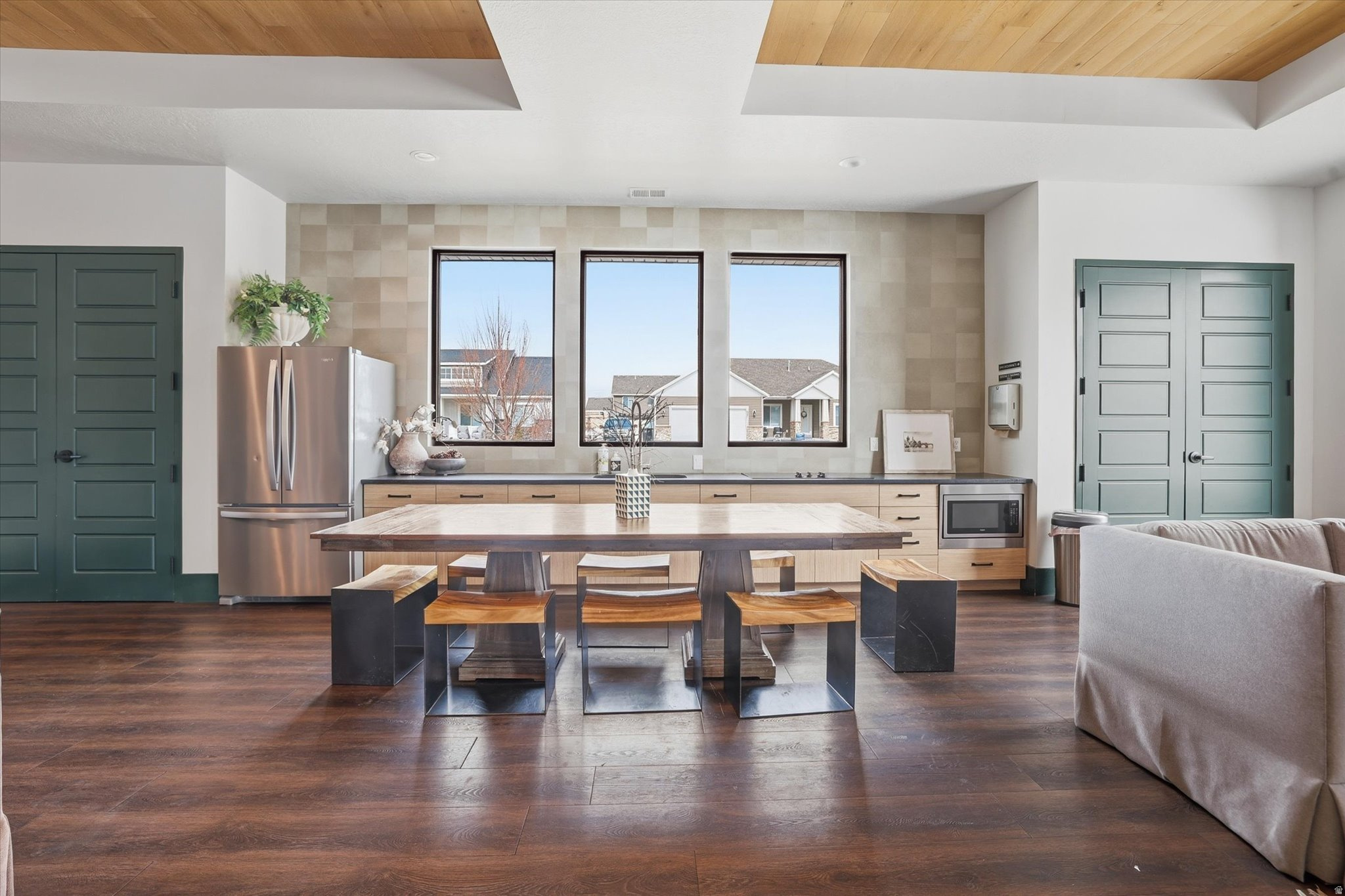 ELK MOUNTAIN - Residential