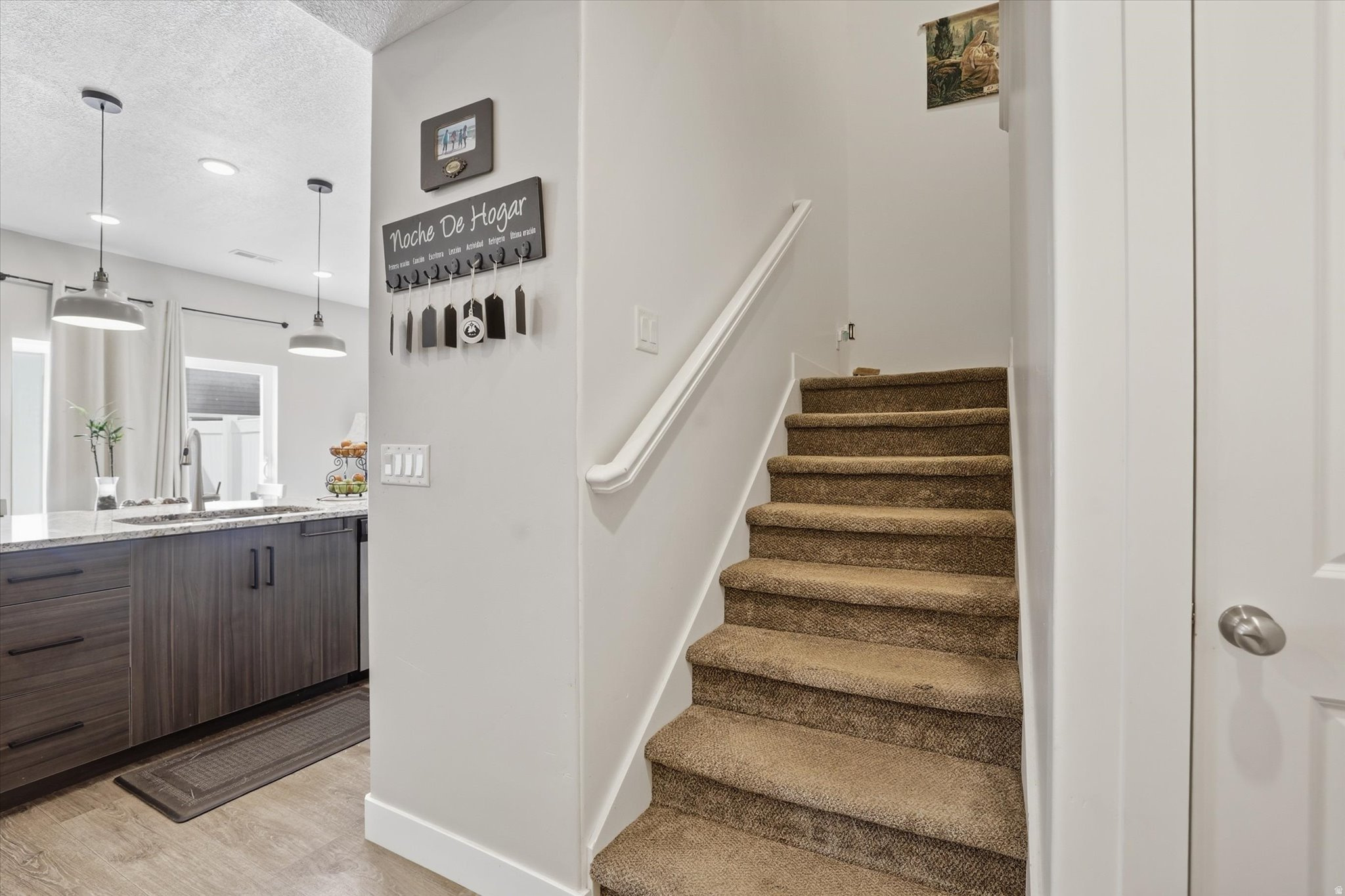 ELK MOUNTAIN - Residential