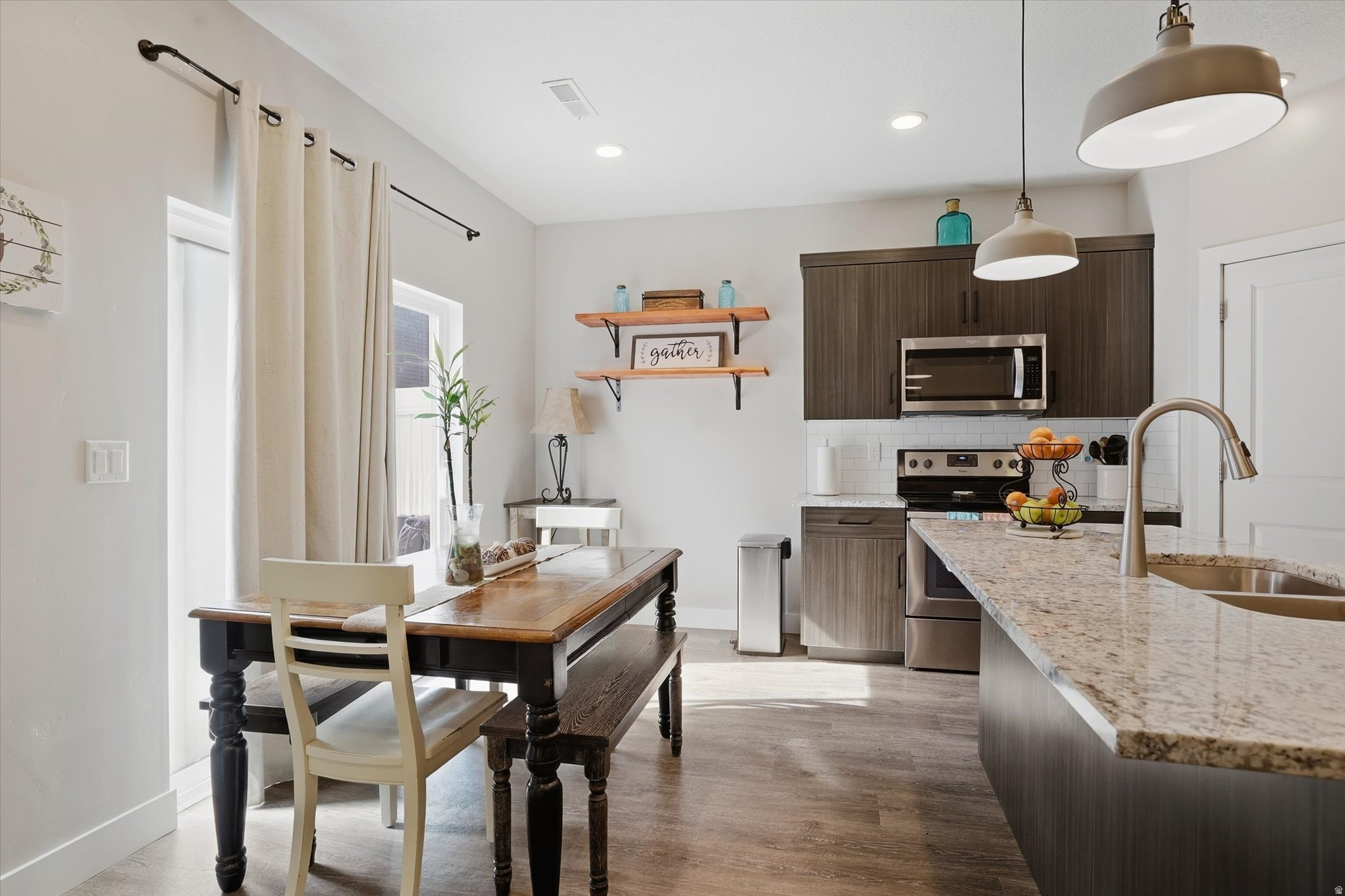 ELK MOUNTAIN - Residential