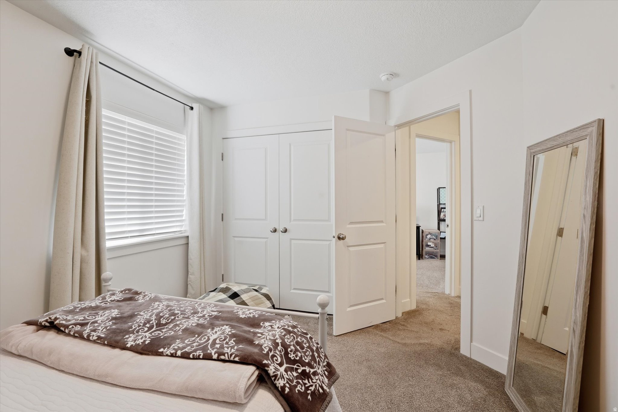 ELK MOUNTAIN - Residential