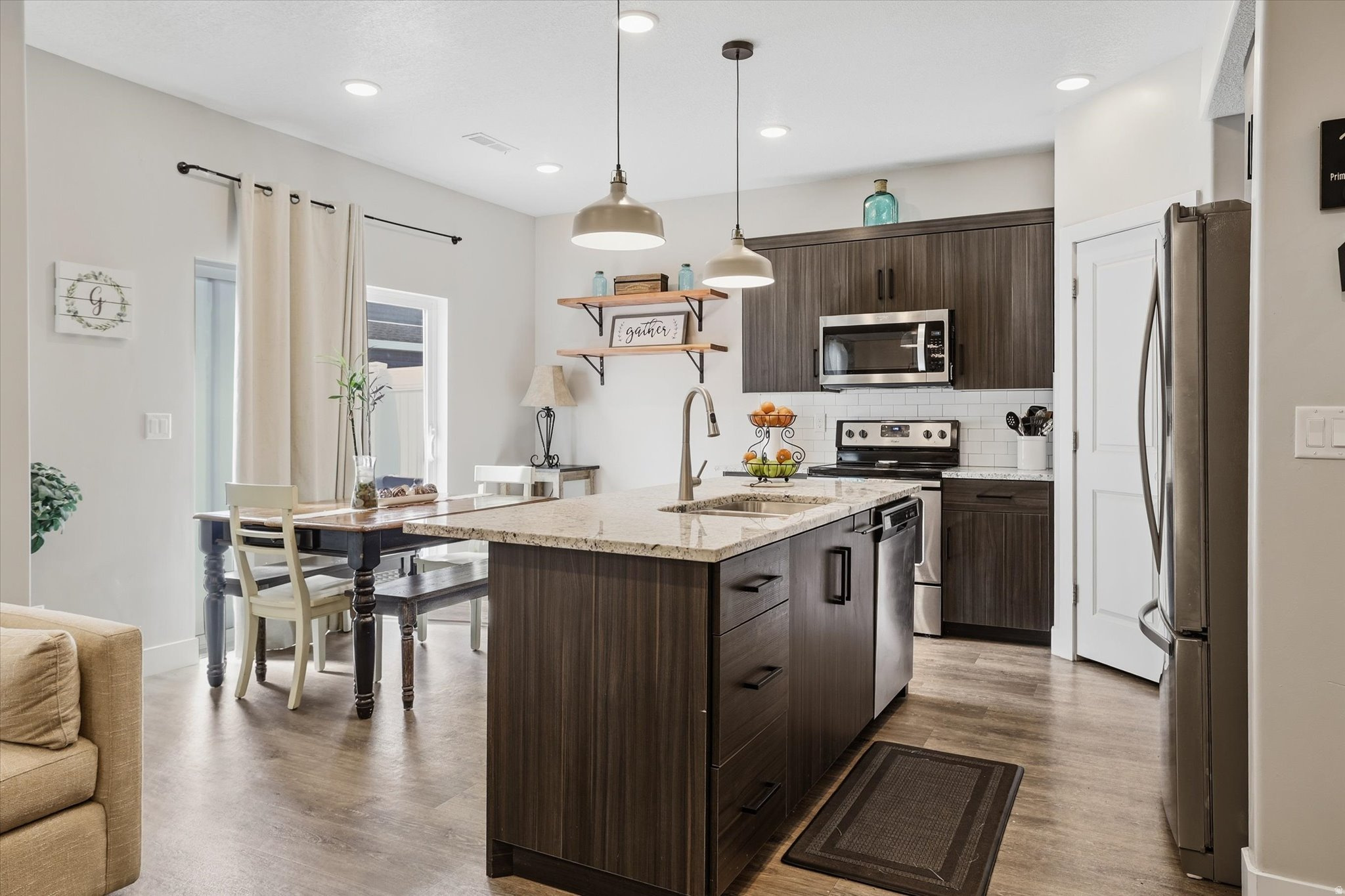 ELK MOUNTAIN - Residential