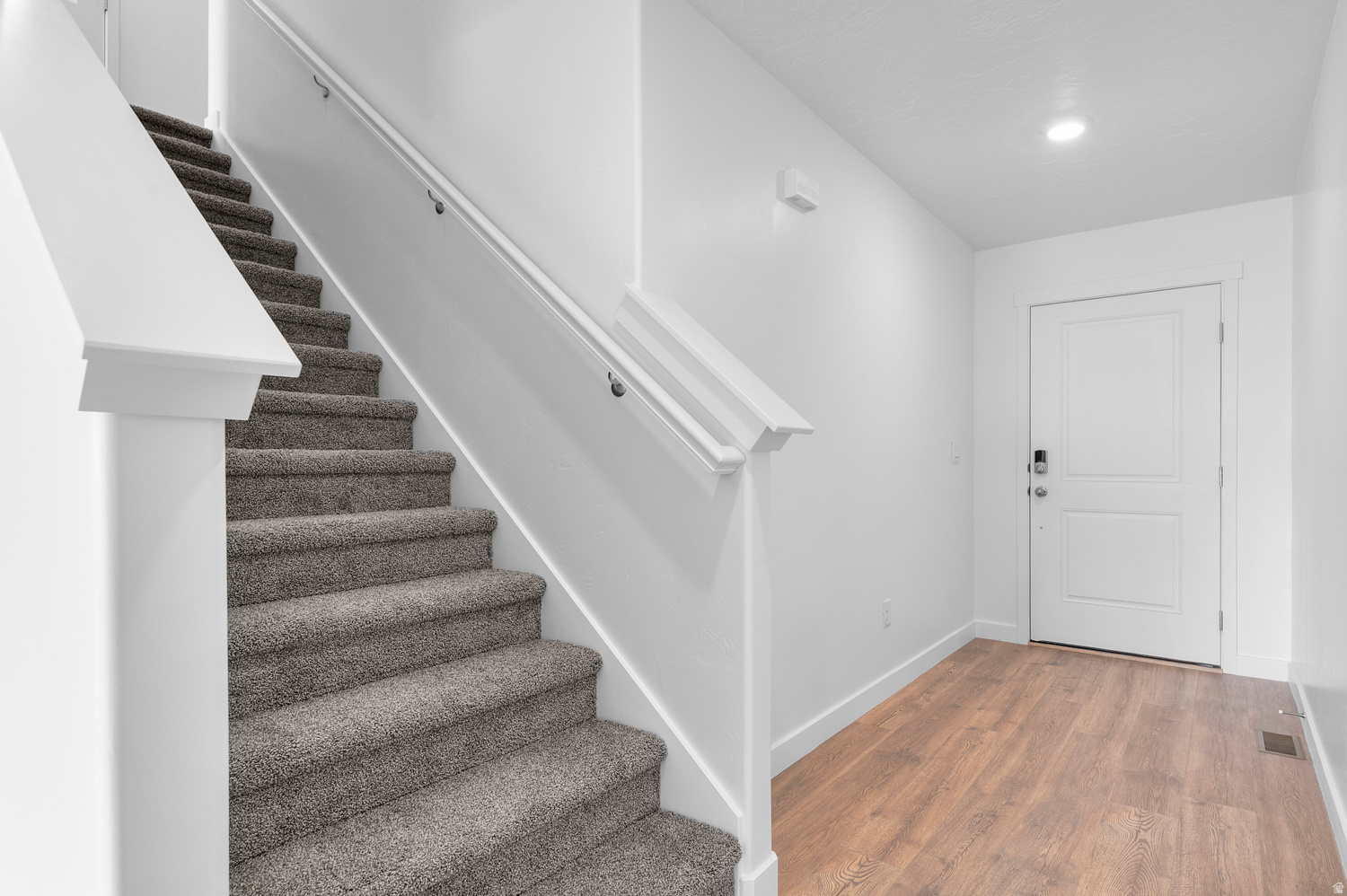 INVERNESS BY D.R. HORTON - Residential