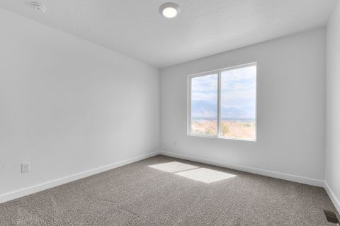Tiny photo for 334 E GLENCOE DR #1081, Lehi, UT 84048 (MLS # 2126215)