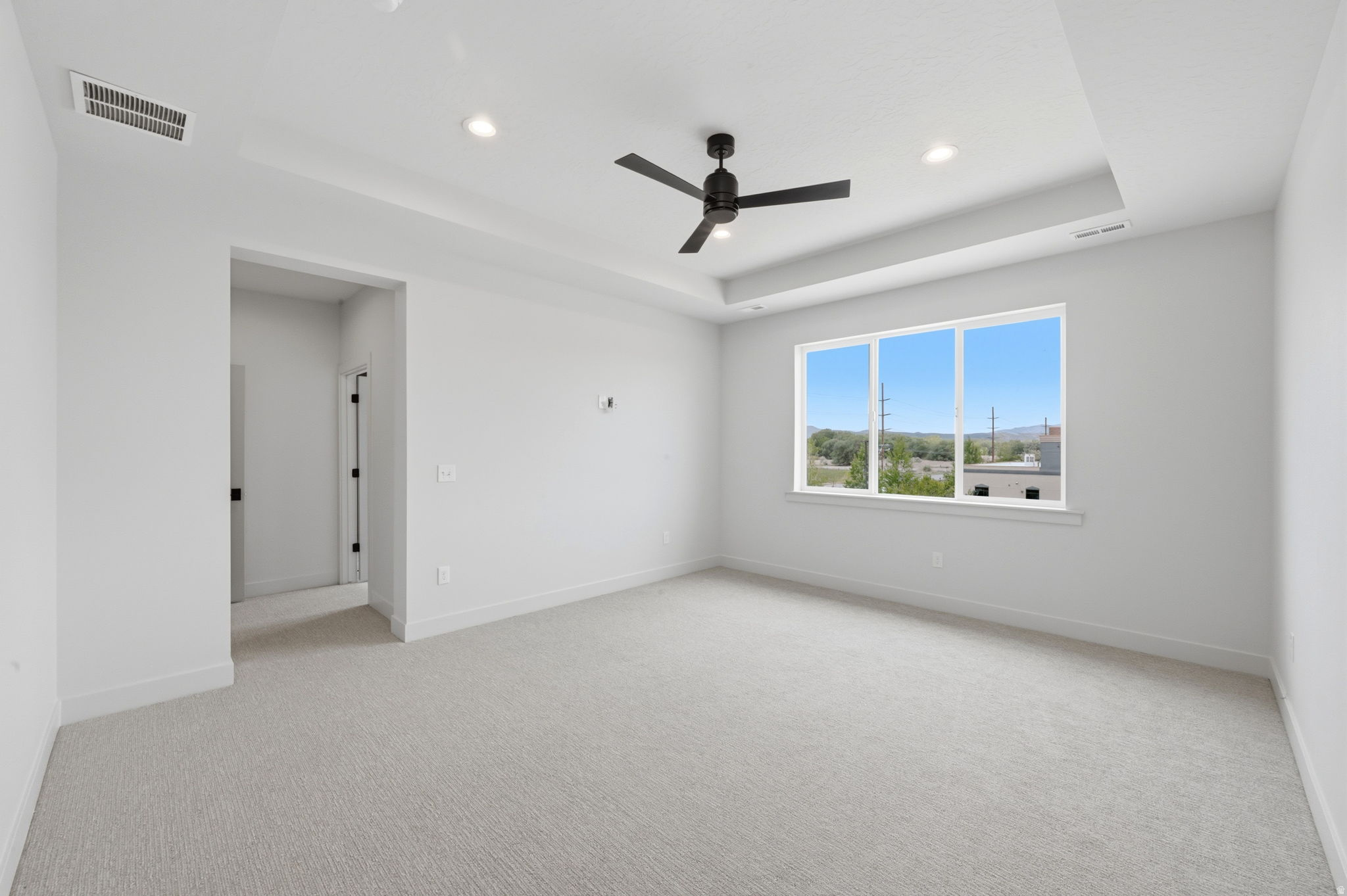 FREEDOM VIEW COVE - Residential