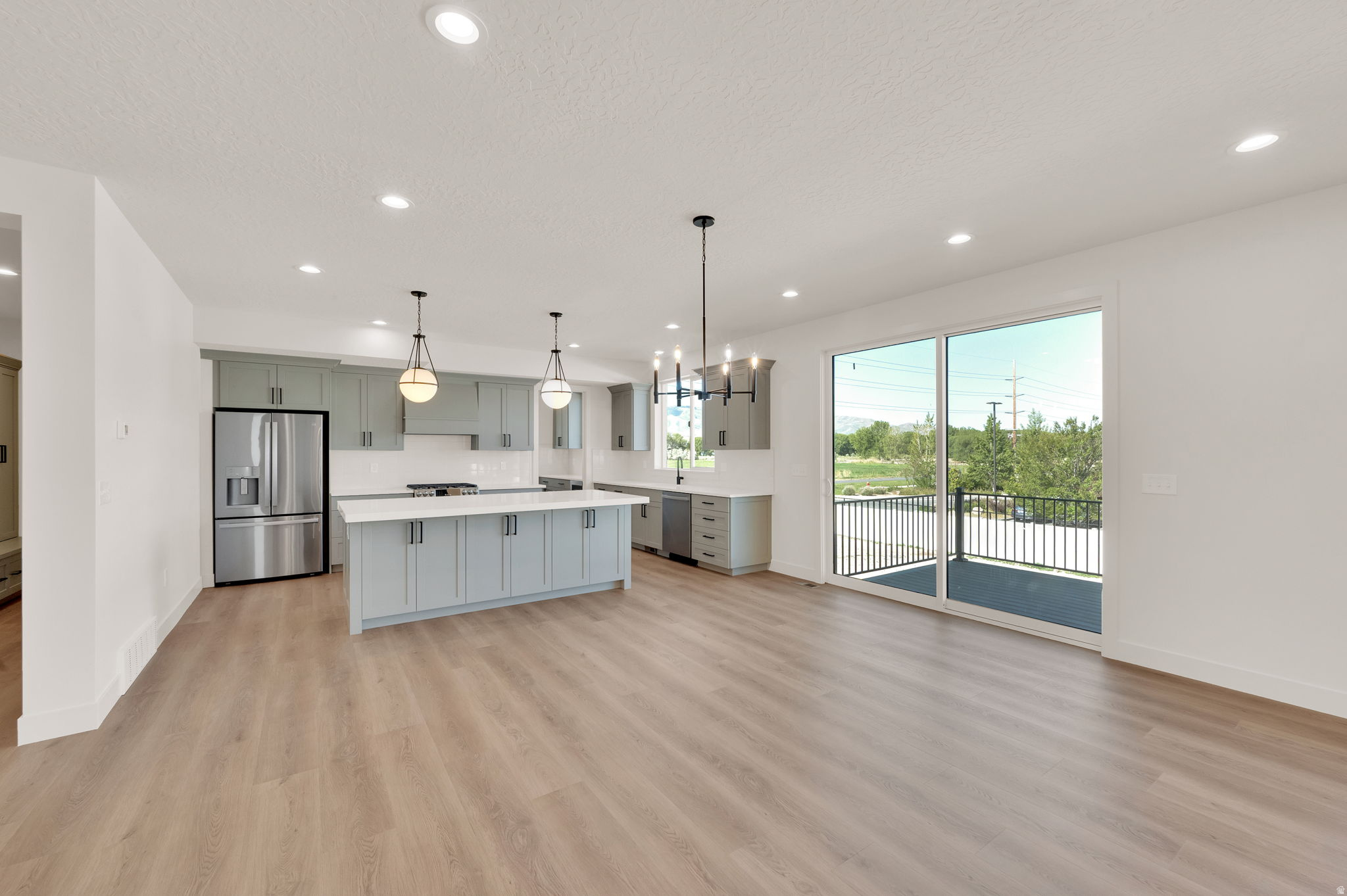 FREEDOM VIEW COVE - Residential