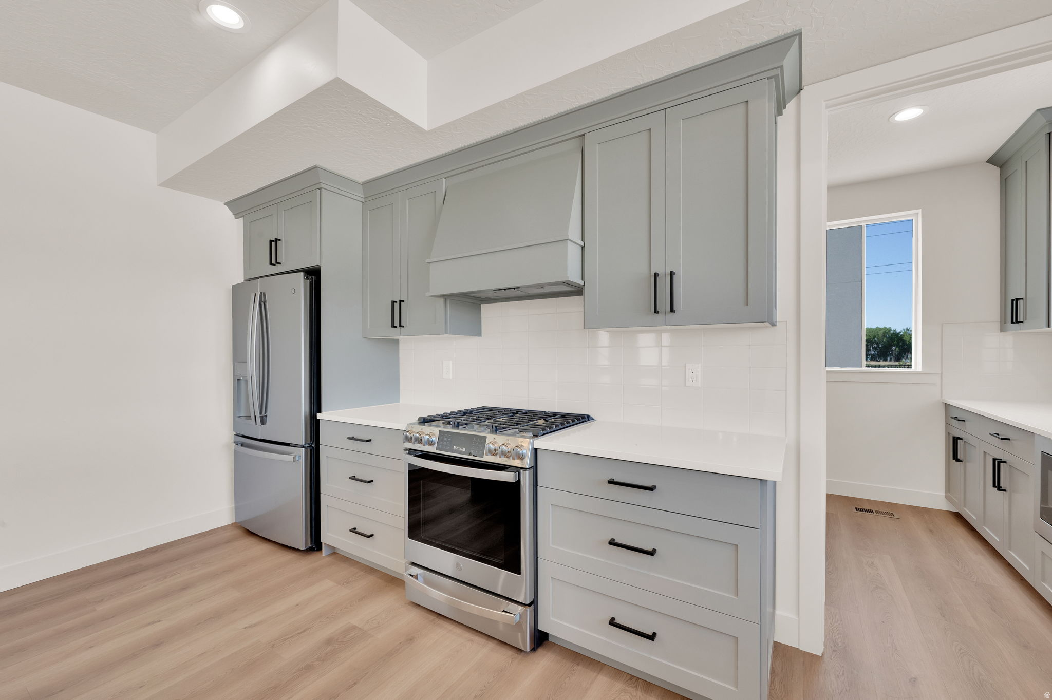 FREEDOM VIEW COVE - Residential