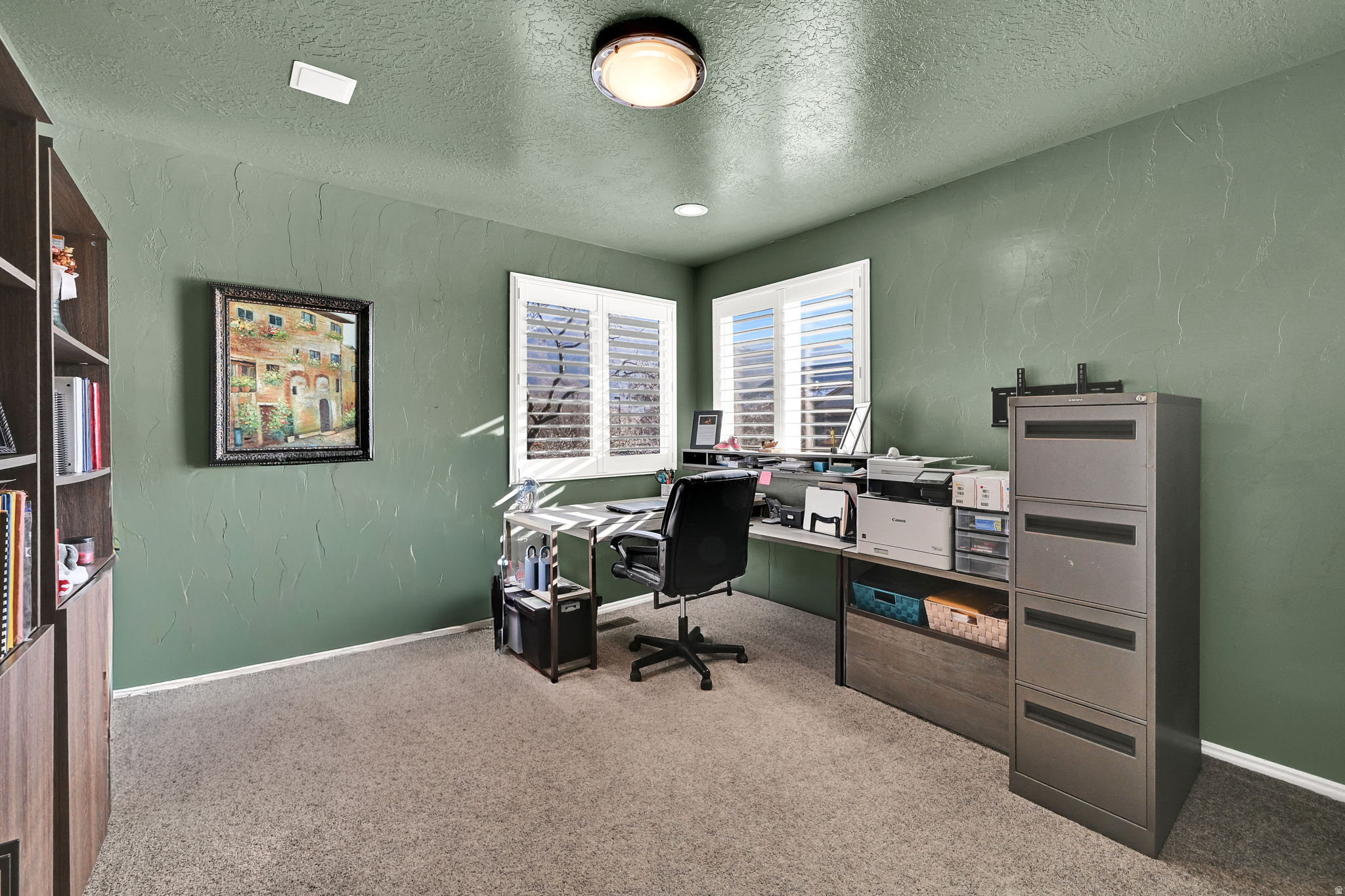 CRESTWOOD CONDOMINIUMS - Residential