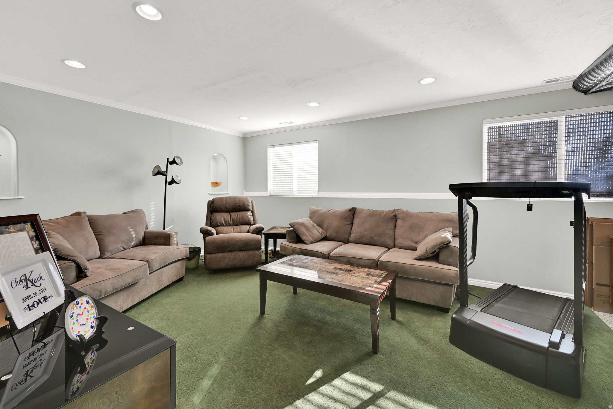 CRESTWOOD CONDOMINIUMS - Residential