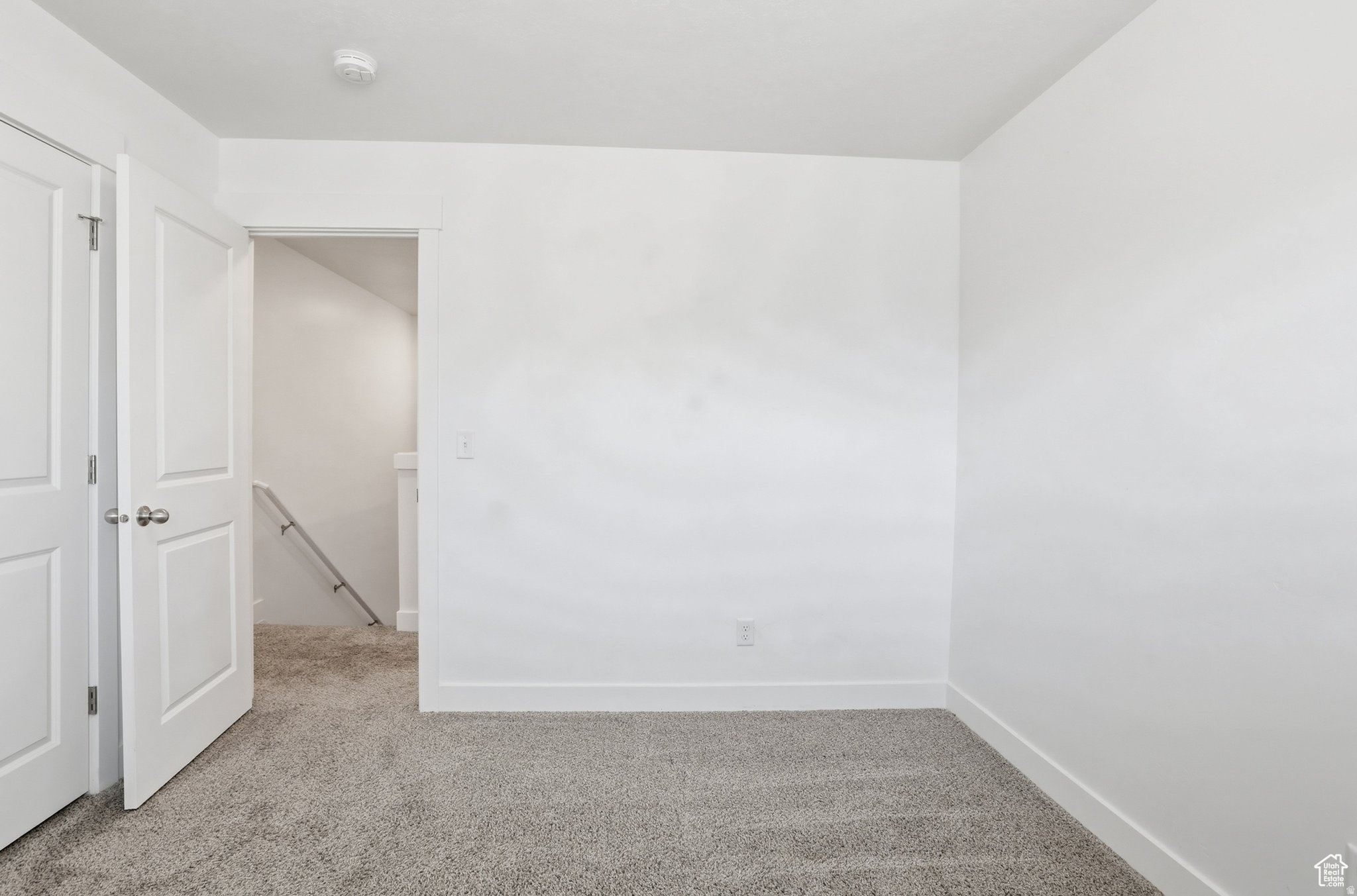 WOODMORE POINTE - Residential Lease