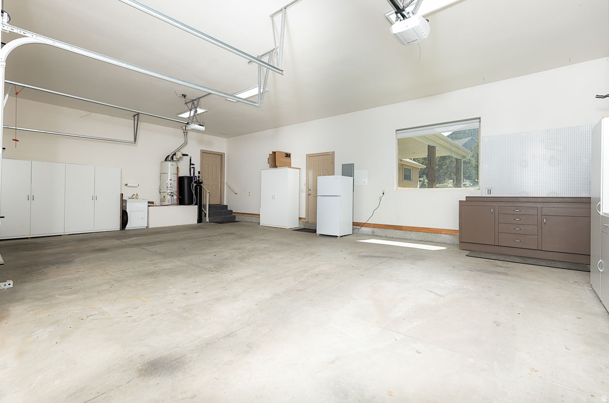 VALLEY HEIGHTS ESTATES - Residential