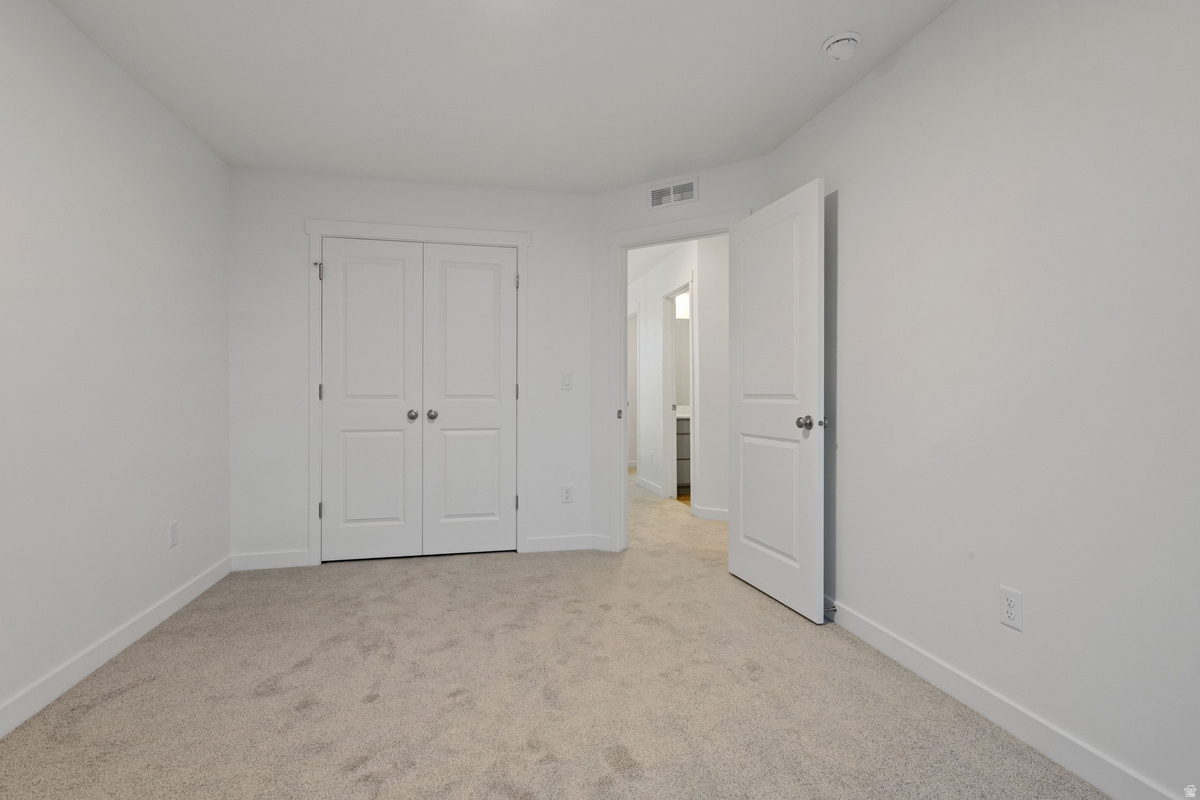 DAYBREAK - Residential