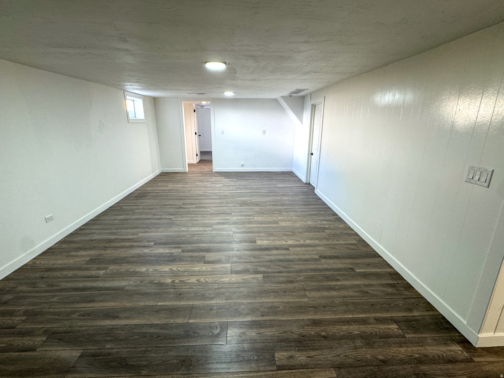 OQUIRRH HILLS #9 - Residential