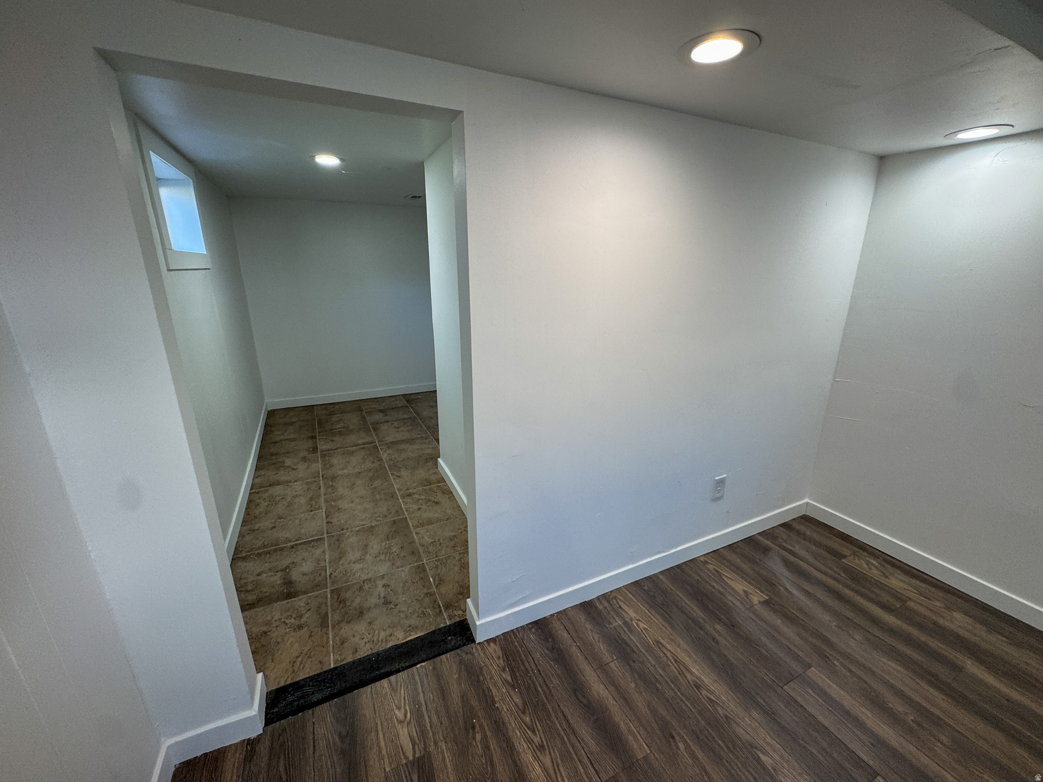 OQUIRRH HILLS #9 - Residential