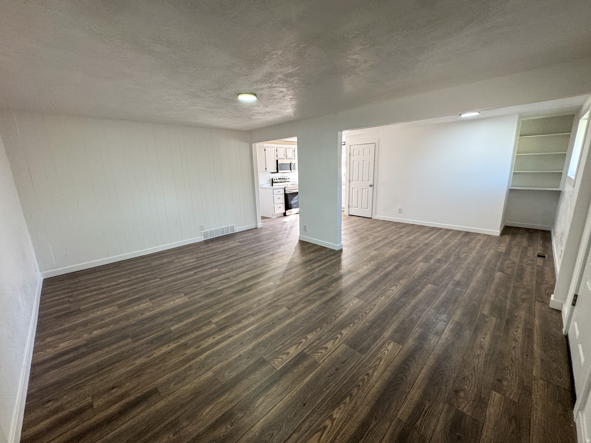 OQUIRRH HILLS #9 - Residential