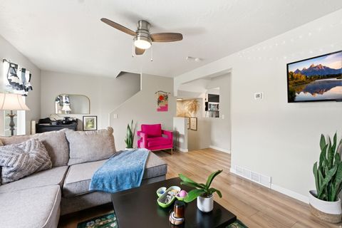 Tiny photo for 515 INVERNESS LN #207, Heber City, UT 84032 (MLS # 2153275)