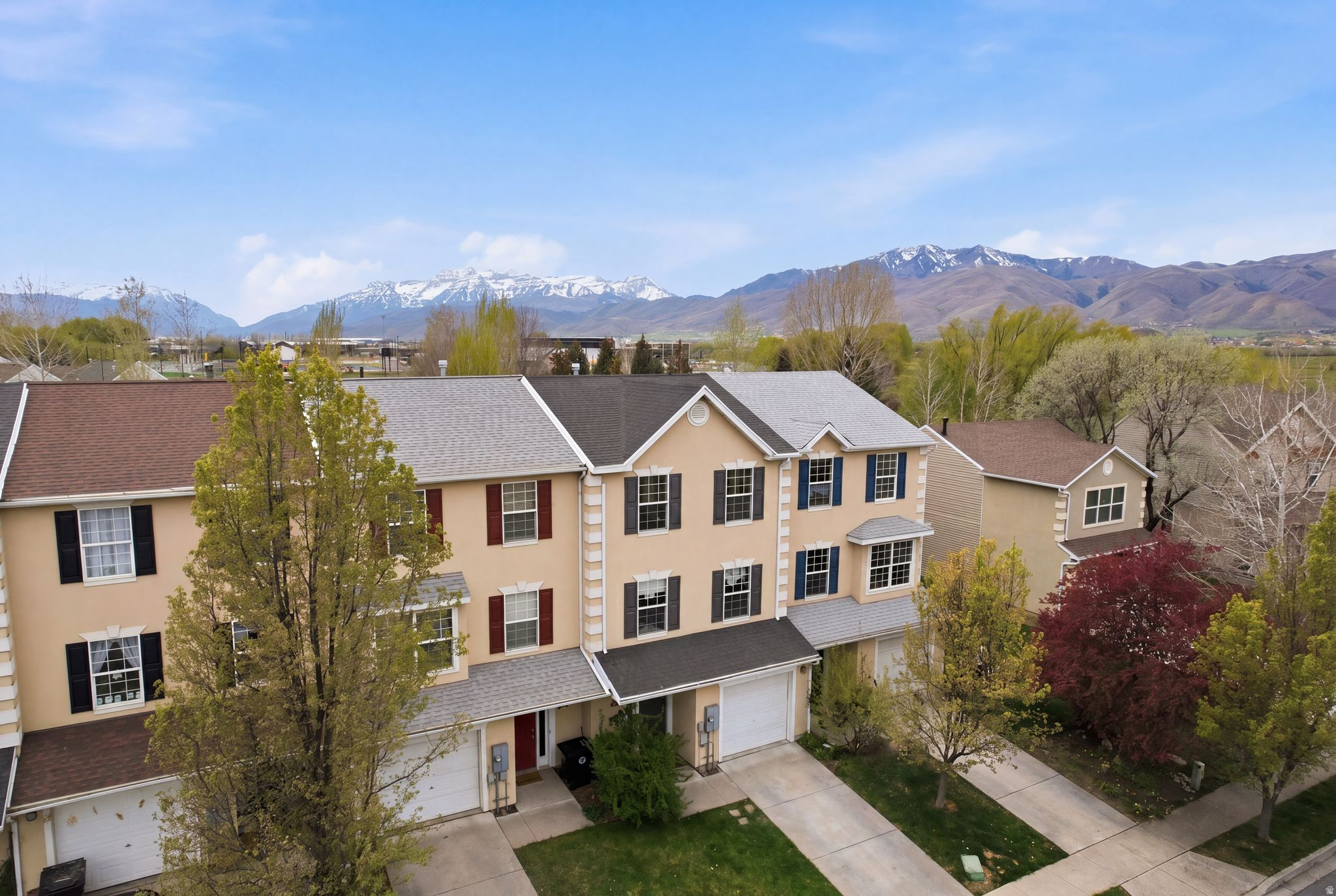 MUIRFIELD - Residential