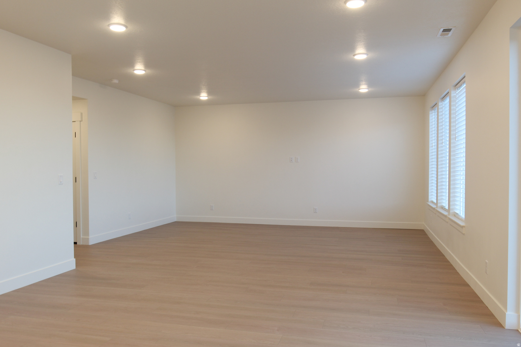 GOLDEN FOREST - Residential