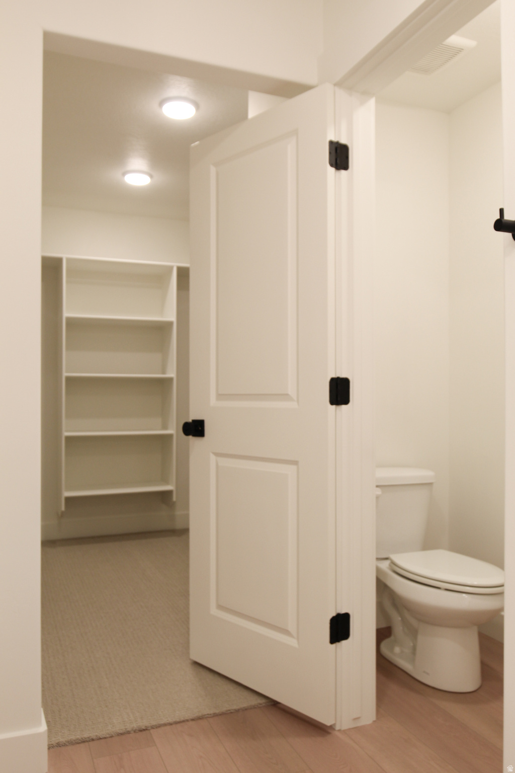 GOLDEN FOREST - Residential