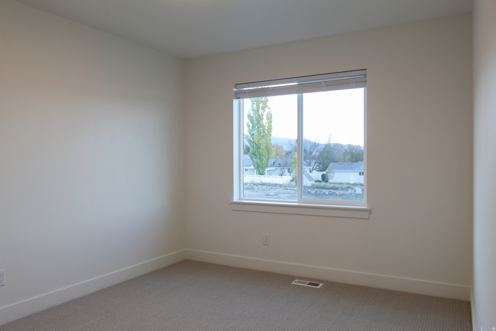 GOLDEN FOREST - Residential