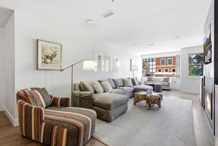 The Ultimate Ski-In/Ski-Out Retreat via The Town Lift! This stunningly remodeled 3-bedroom, 4-bath condo offers 1,960 sq. ft. of refined mountain luxury. Designed for both comfort and entertainment, the open floor plan and gourmet kitchen create the perfect gathering space. Enjoy the private ski lockers for seamless mountain access, then unwind on the rooftop terrace with a hot tub, taking in breathtaking alpine views. Located just steps from Main Street, you'll have instant access to Park City's world-class dining, shopping, and nightlife. And with ski-in/ski-out convenience at Town Lift, hitting the slopes has never been easier. Whether you're seeking the ultimate mountain retreat, a full-time residence, or a high-performing investment property, this exceptional condo delivers unparalleled location, luxury, and lifestyle. Don't miss this rare opportunity-schedule your private tour today!