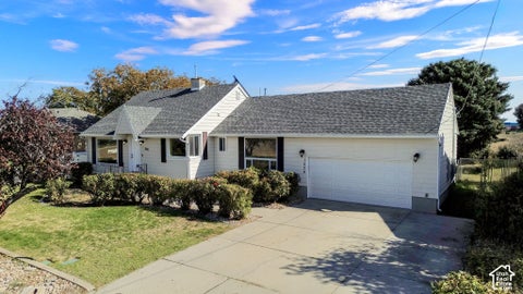 Photo of 1226 N 1500 W, Clinton, UT 84015 (MLS # 2192605)