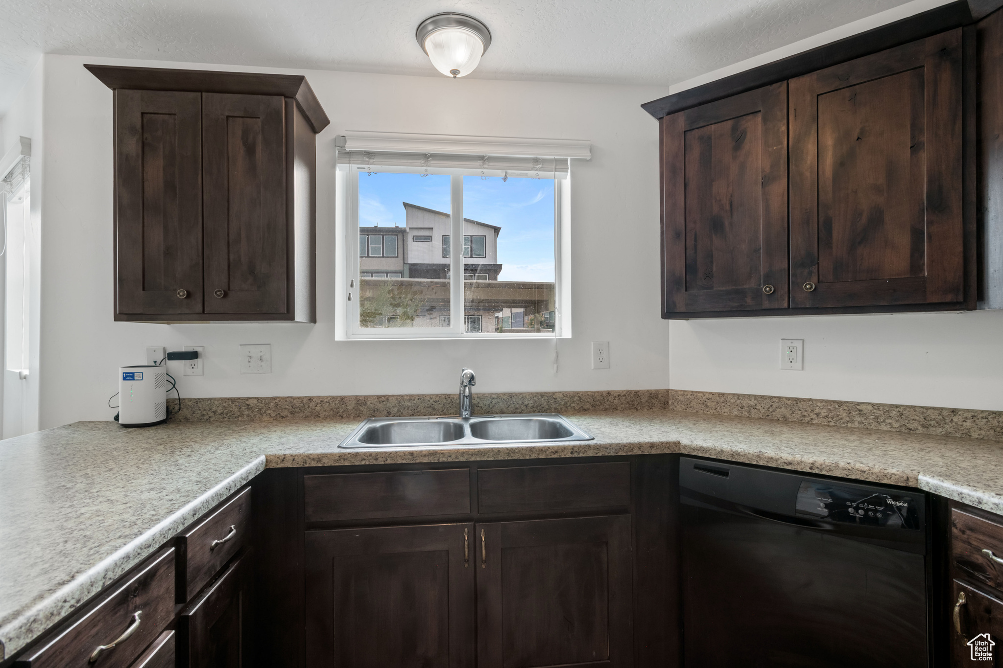EAST TOWN VILLAGE PH - Residential