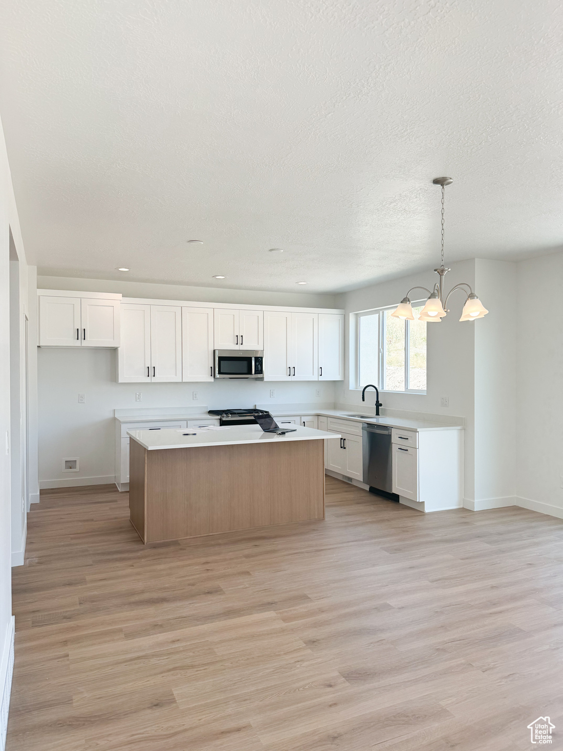 OQUIRRH WEST - Residential
