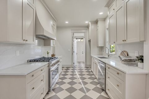 Tiny photo for 189 N M ST E, Salt Lake City, UT 84103 (MLS # 2147168)