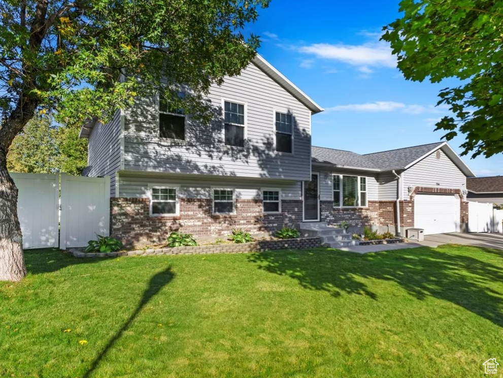 9266 S Teton Estates Dr, West Jordan, Utah image 3