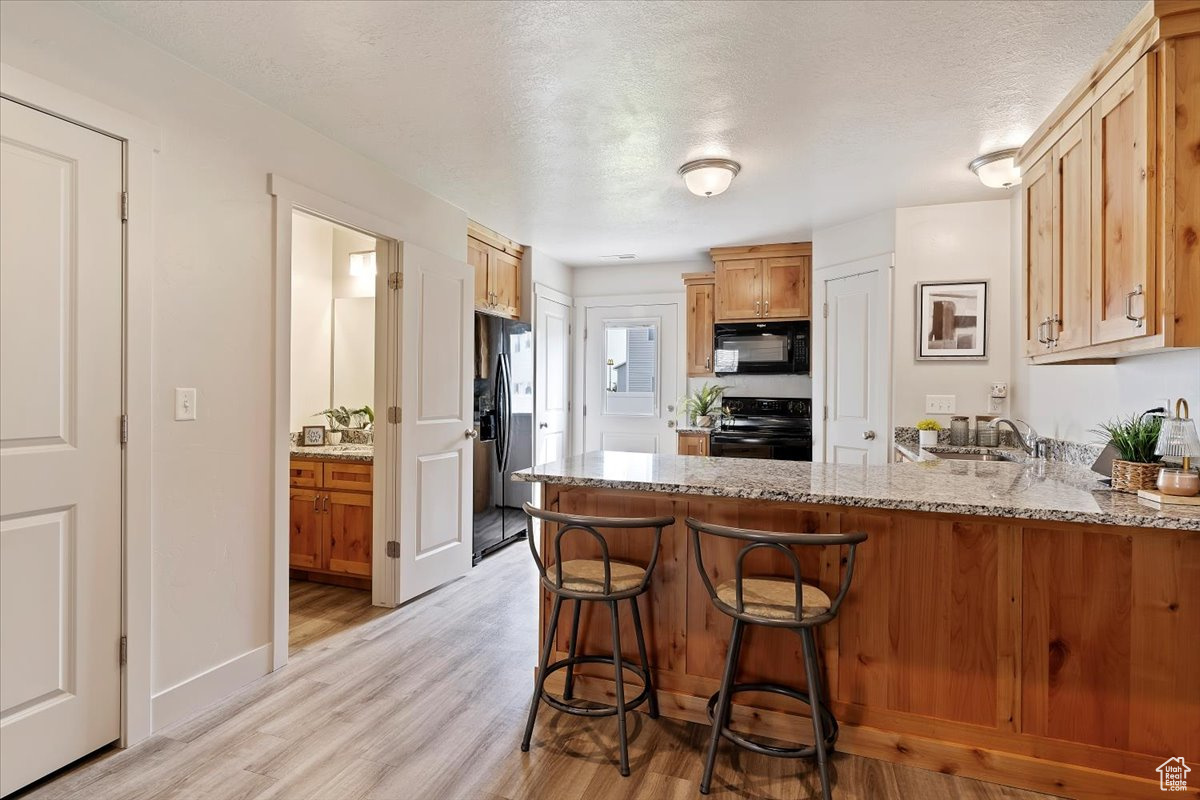 RIVER VALLEY - Residential