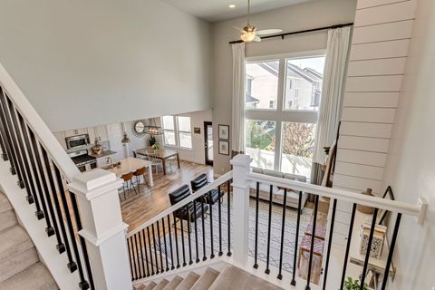 Tiny photo for 398 S 730 E, Lehi, UT 84043 (MLS # 2142619)