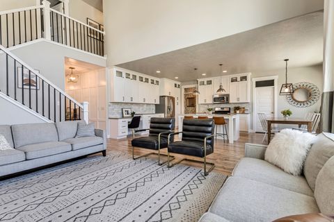 Tiny photo for 398 S 730 E, Lehi, UT 84043 (MLS # 2142619)