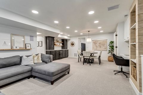 Tiny photo for 398 S 730 E, Lehi, UT 84043 (MLS # 2142619)