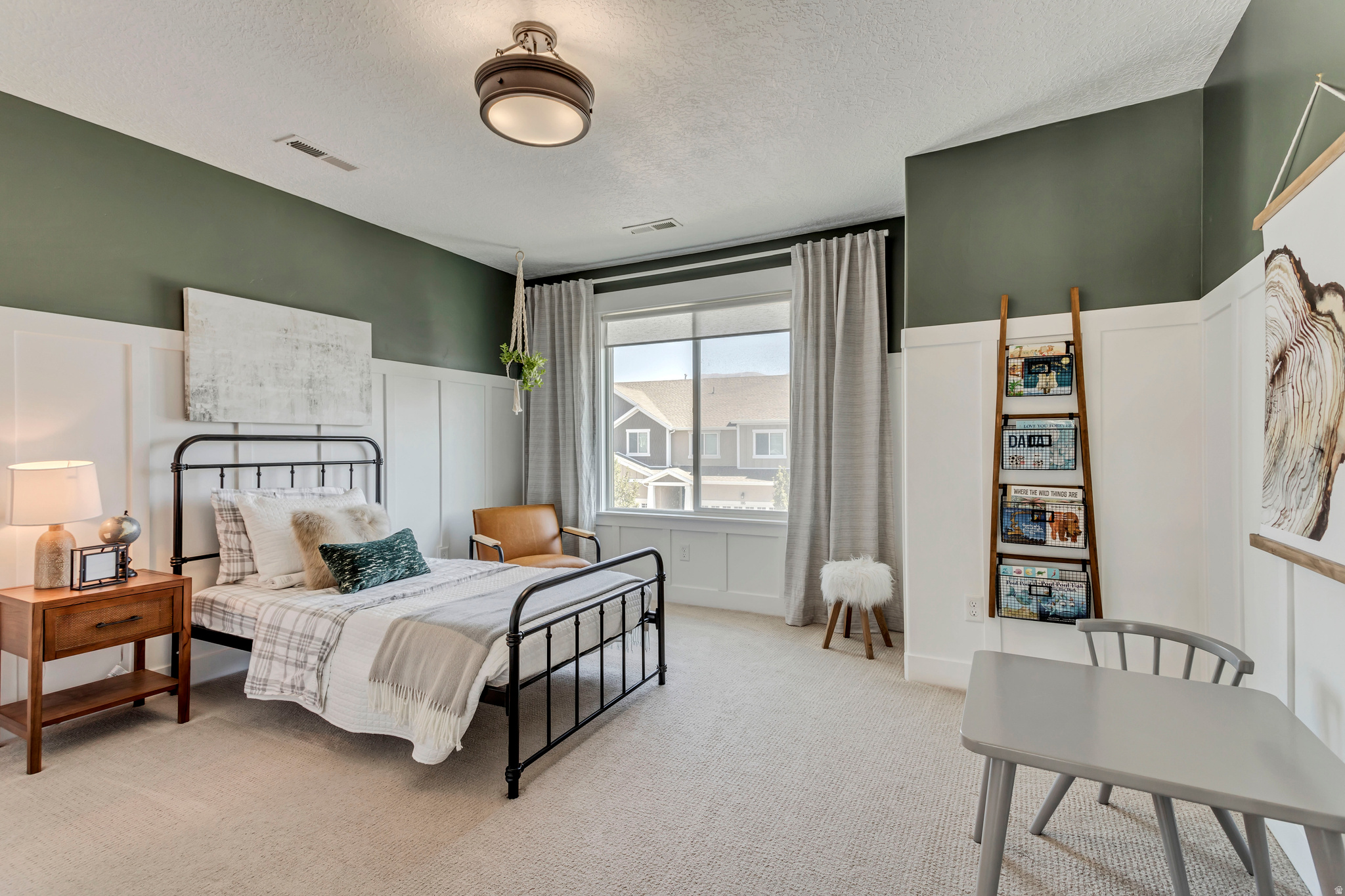 BROADMOOR PARK - Residential