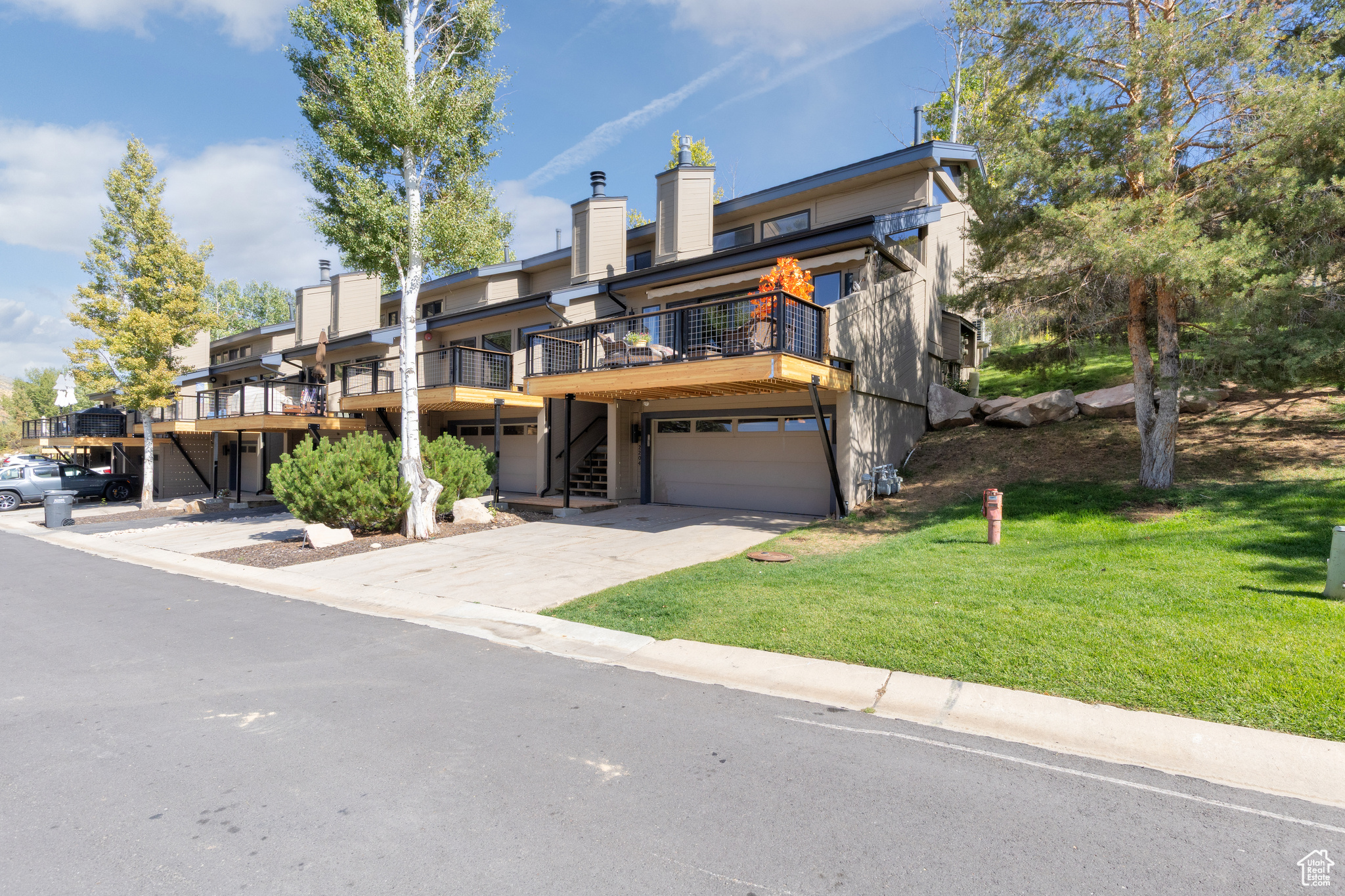 CHATHAM CROSSING/FEN - Residential