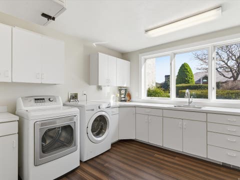 Tiny photo for 3311 COVE CIR, Layton, UT 84040 (MLS # 2178614)