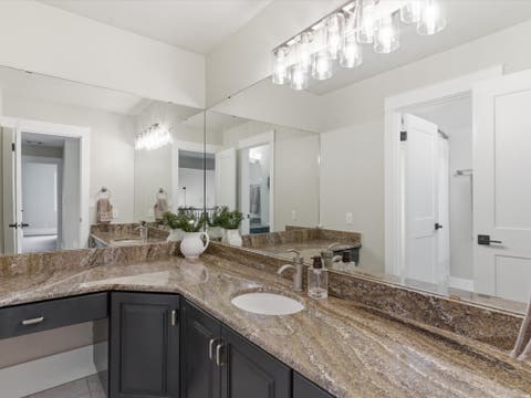 Tiny photo for 3311 COVE CIR, Layton, UT 84040 (MLS # 2178614)