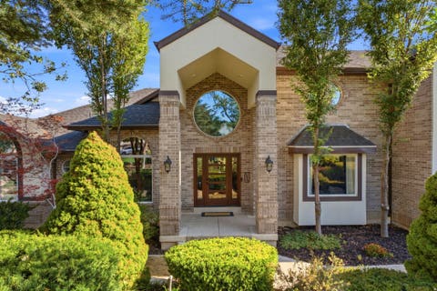 Tiny photo for 3311 COVE CIR, Layton, UT 84040 (MLS # 2178614)