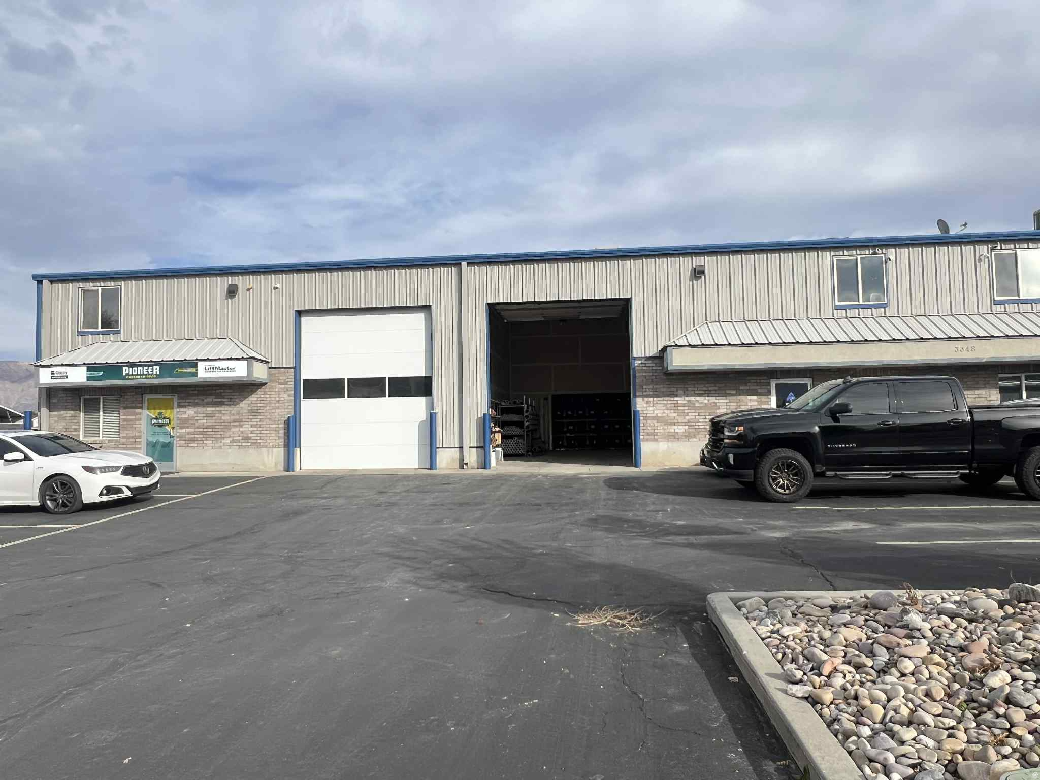 KAPP INDUSTRIAL PK - Commercial Lease