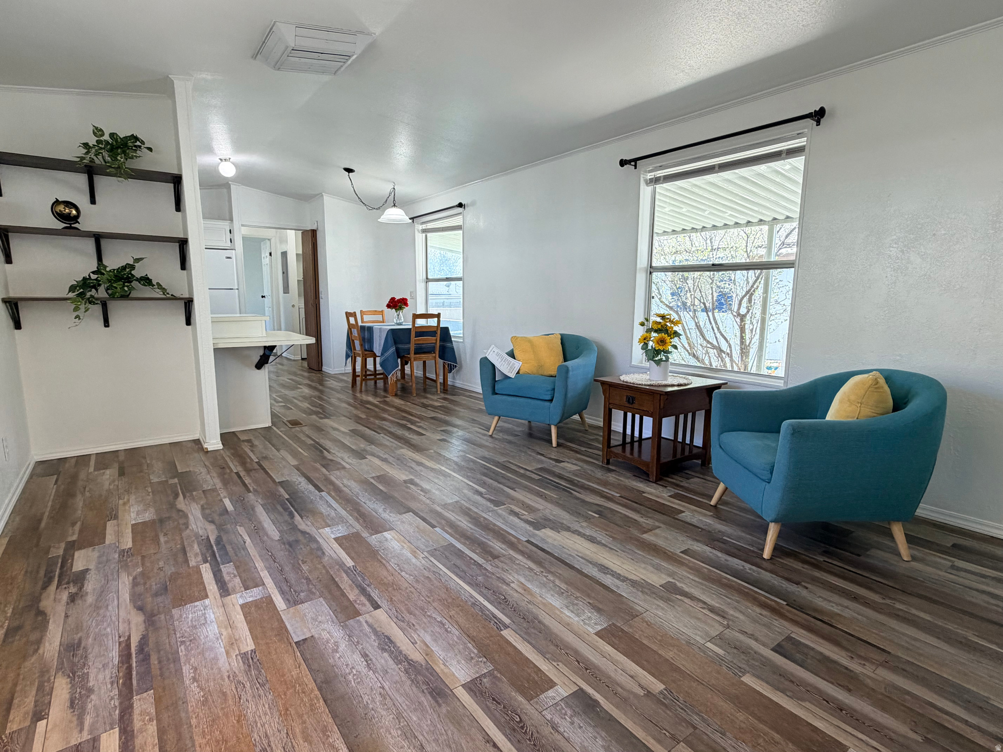 WASHINGTON ESTATES - Residential