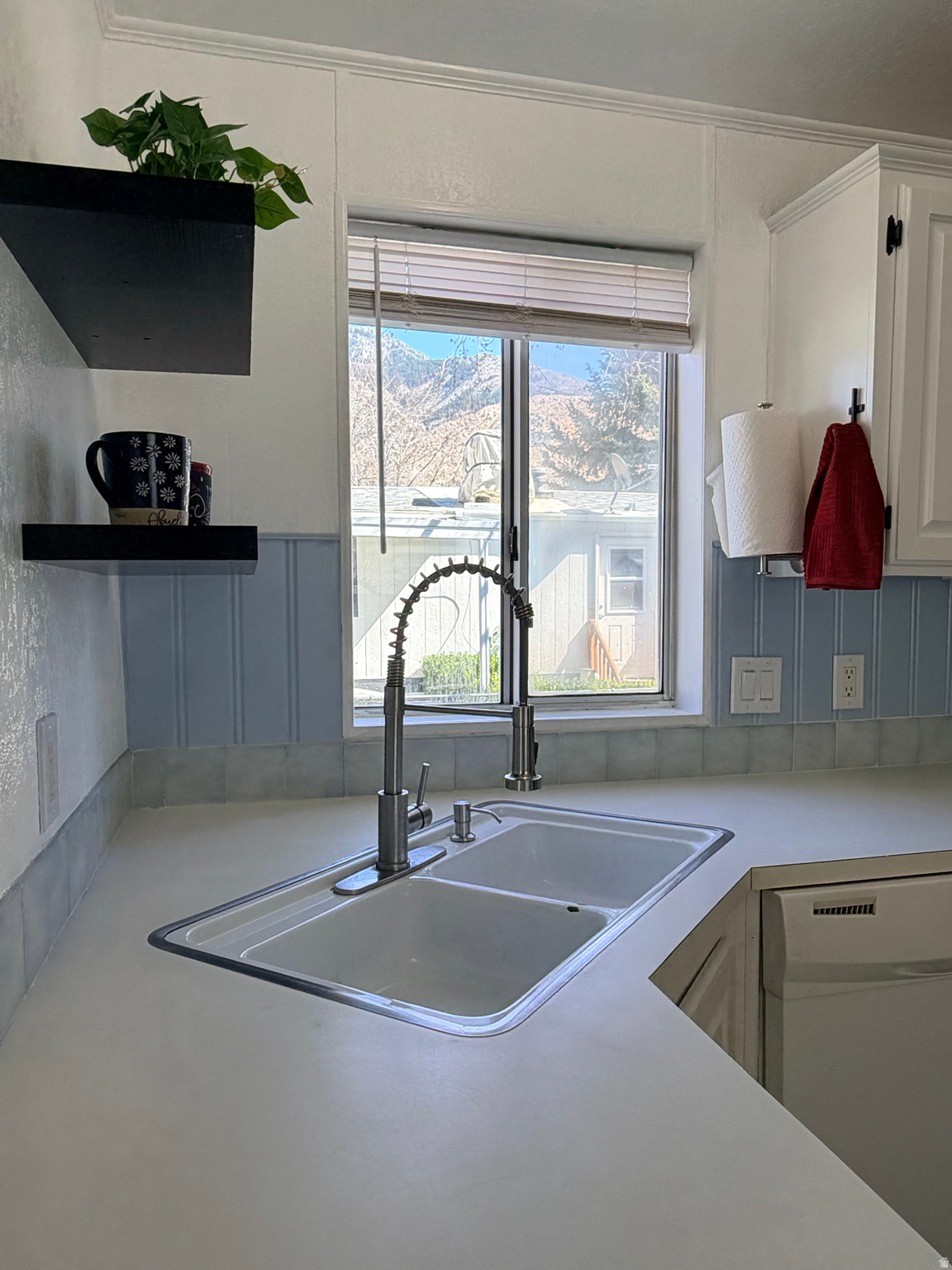 WASHINGTON ESTATES - Residential