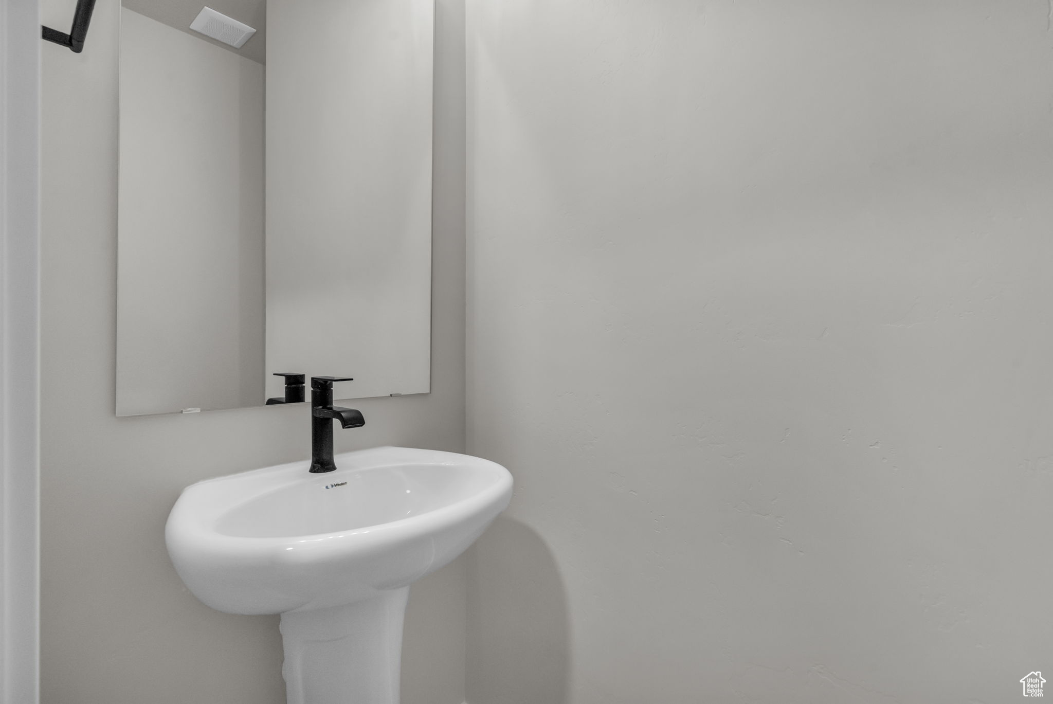 4522 W Watchmen Way, Herriman, Utah image 11