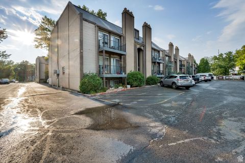 Tiny photo for 5330 S 590 E #G, Murray, UT 84107 (MLS # 2107954)