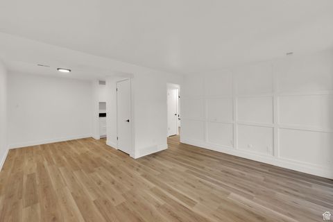 Tiny photo for 5330 S 590 E #G, Murray, UT 84107 (MLS # 2107954)