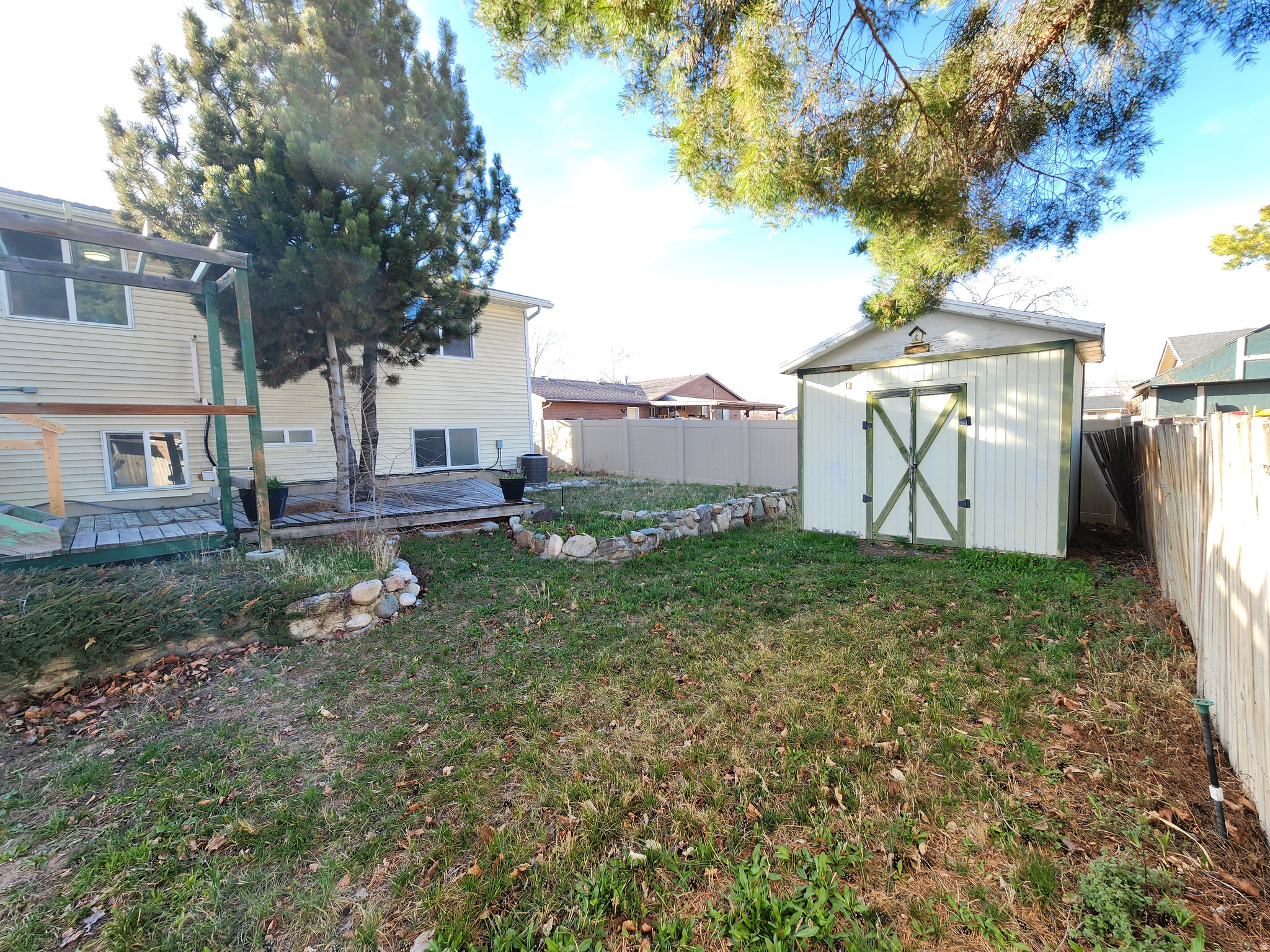 SUMMERWOOD - Residential