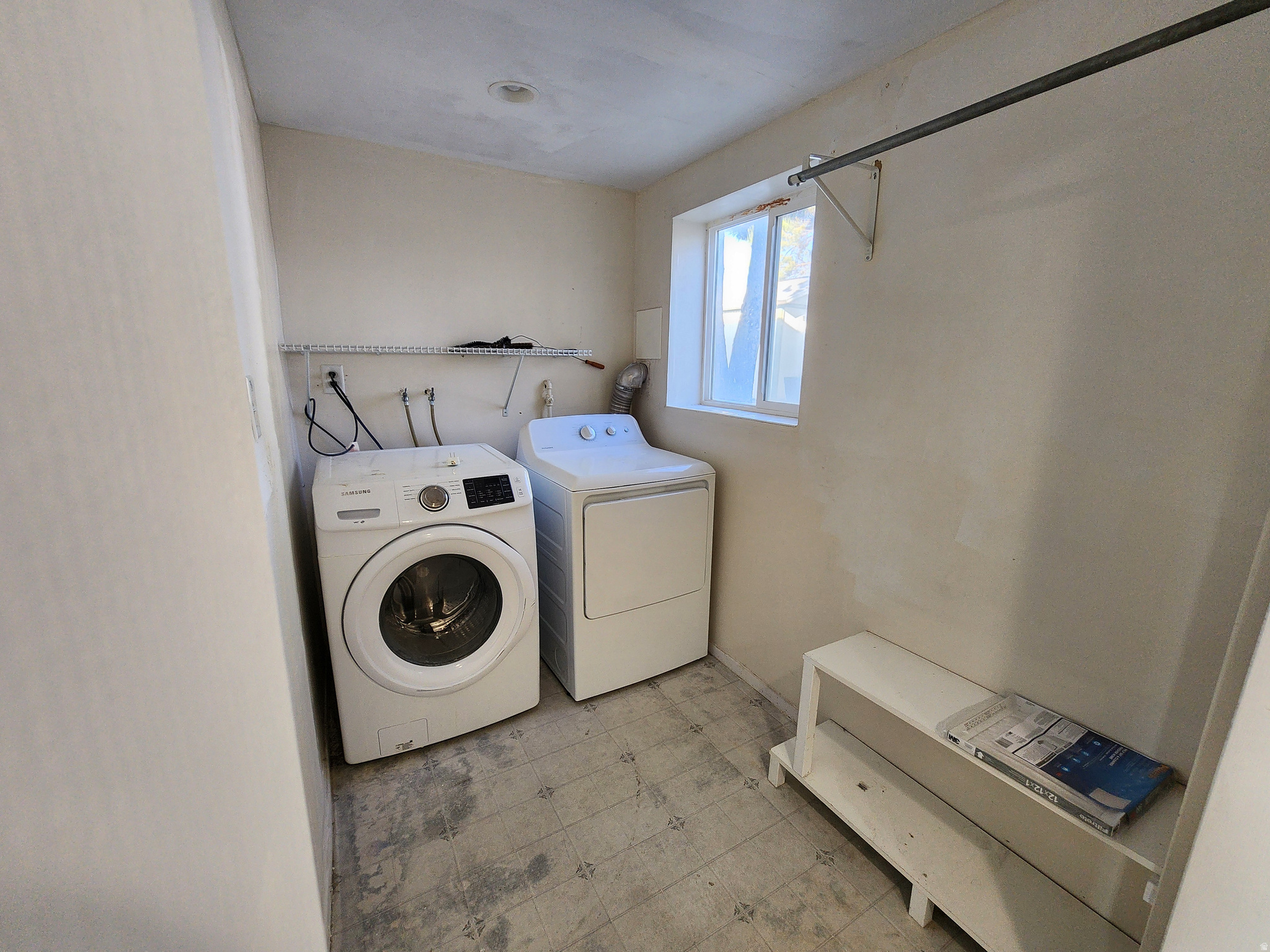 SUMMERWOOD - Residential